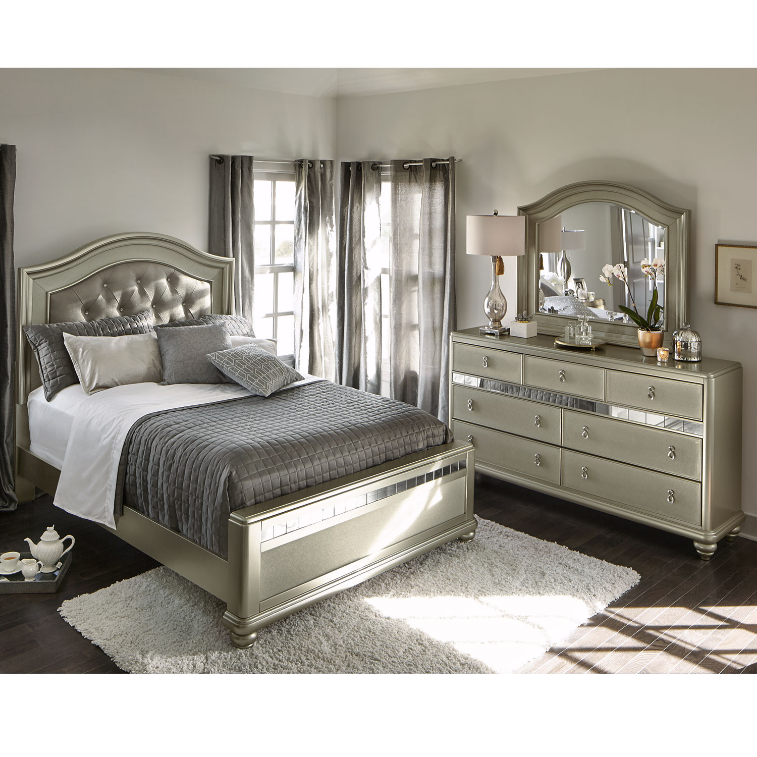 Serena Queen 5-Piece Bedroom Set - Platinum | Value City Furniture