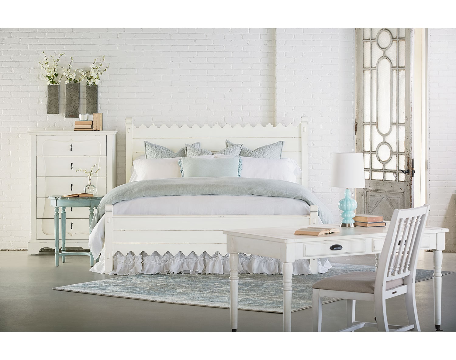 The Farmhouse Bed Collection