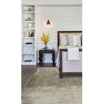 akela silver rug   