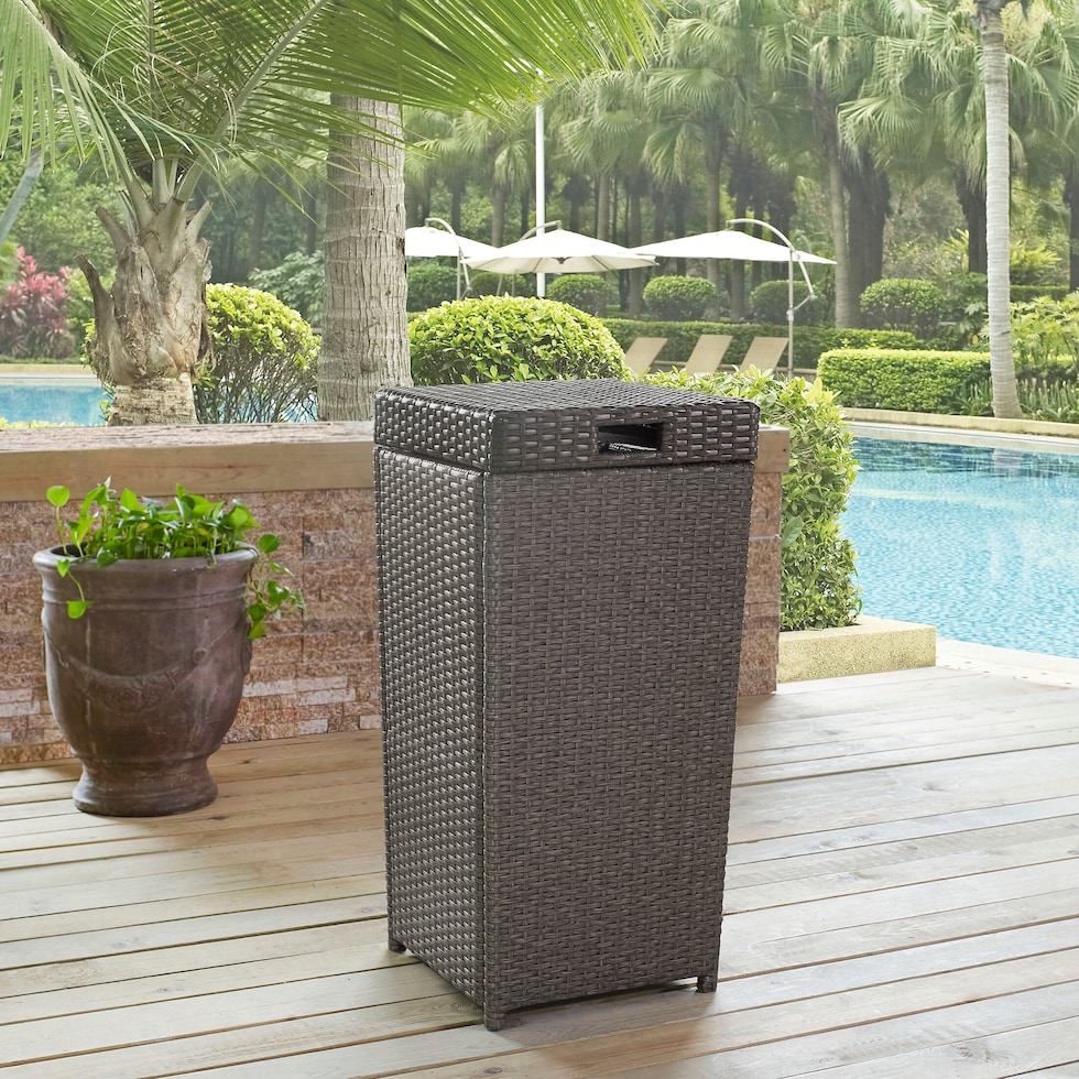 aldo gray outdoor storage   