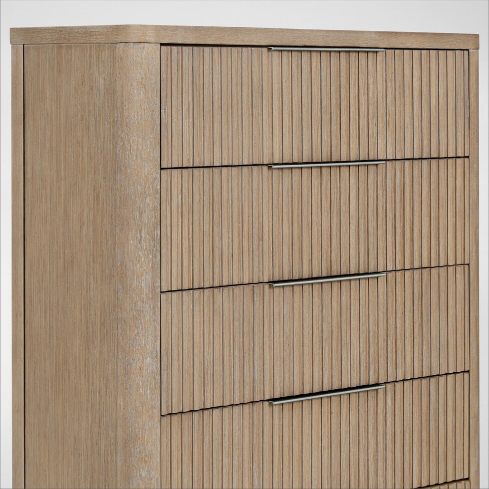 arlo light brown chest   
