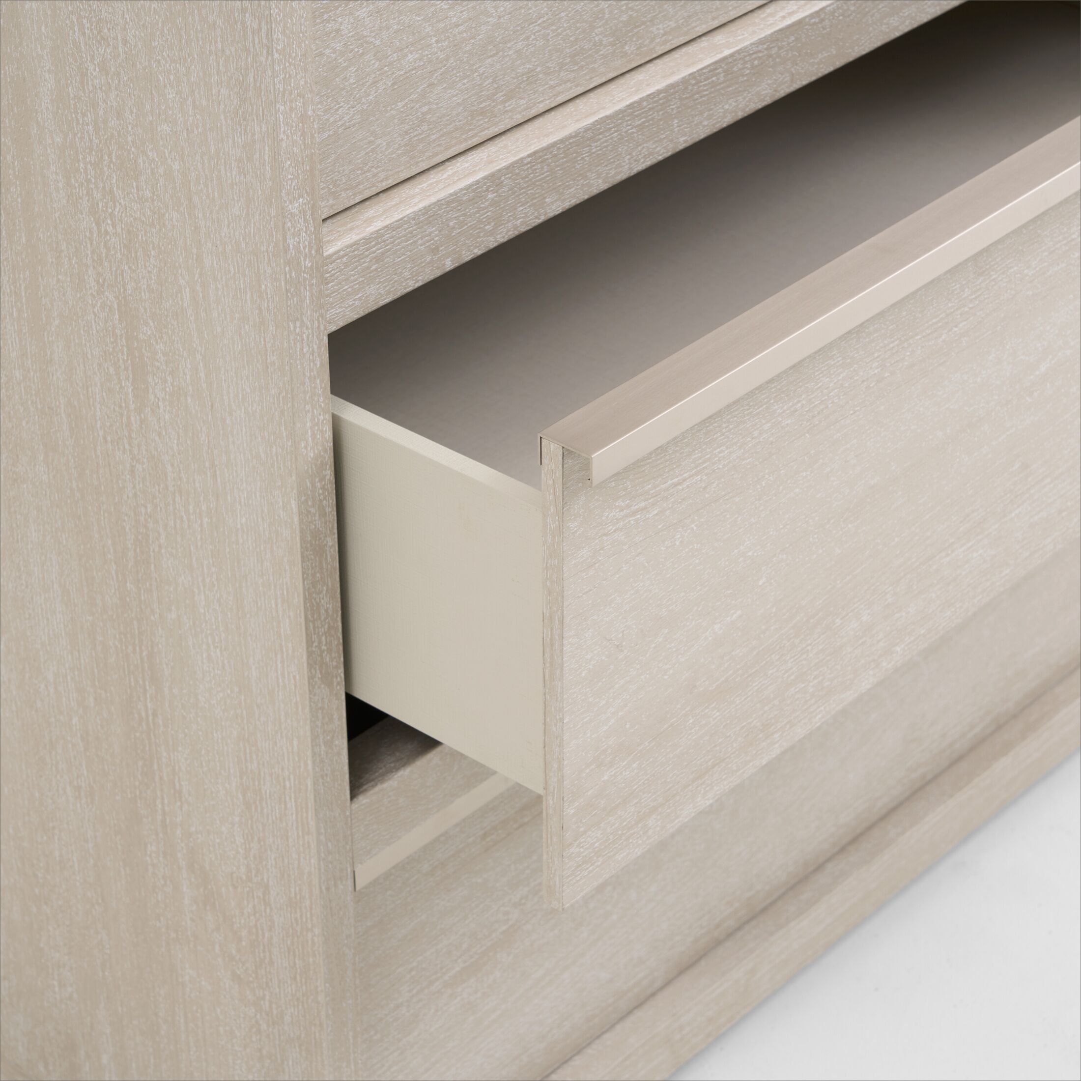 アタリ⑤ Artesia 5-Drawer Chest | Value City Furniture