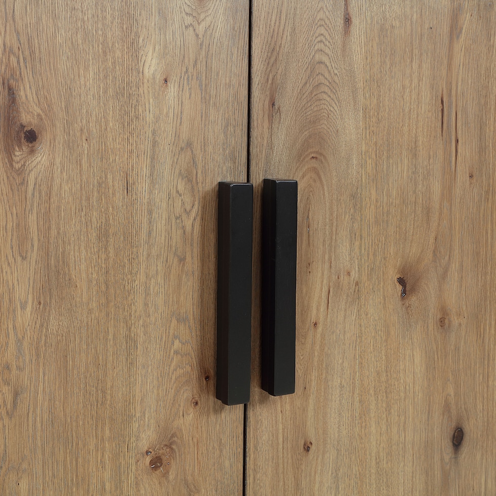 auburn dining neutral server   