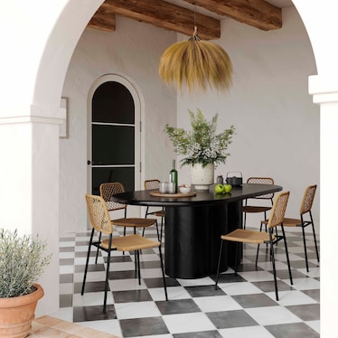 Bandalier Indoor/Outdoor Oval Dining Table