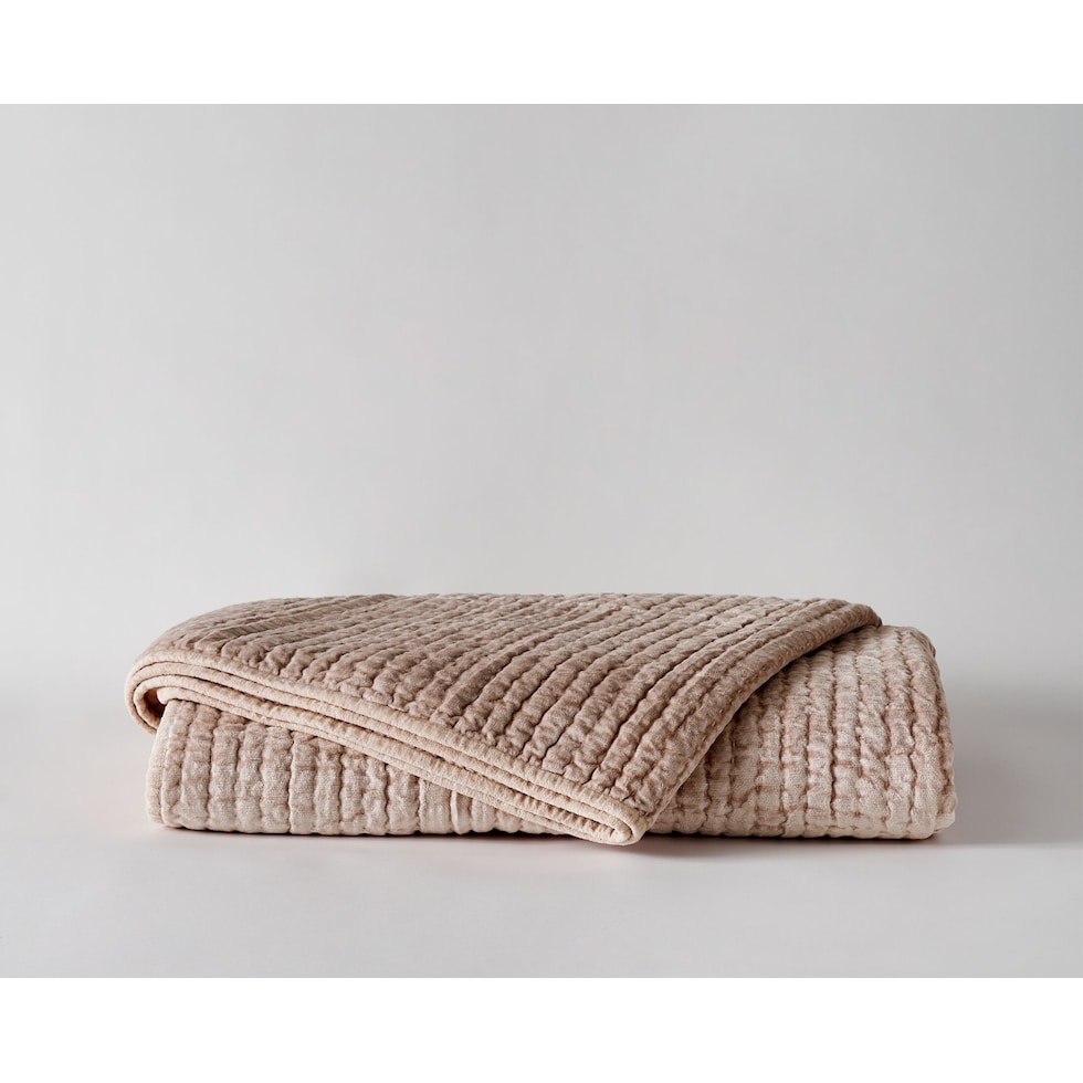 bari pink queen bedding set   