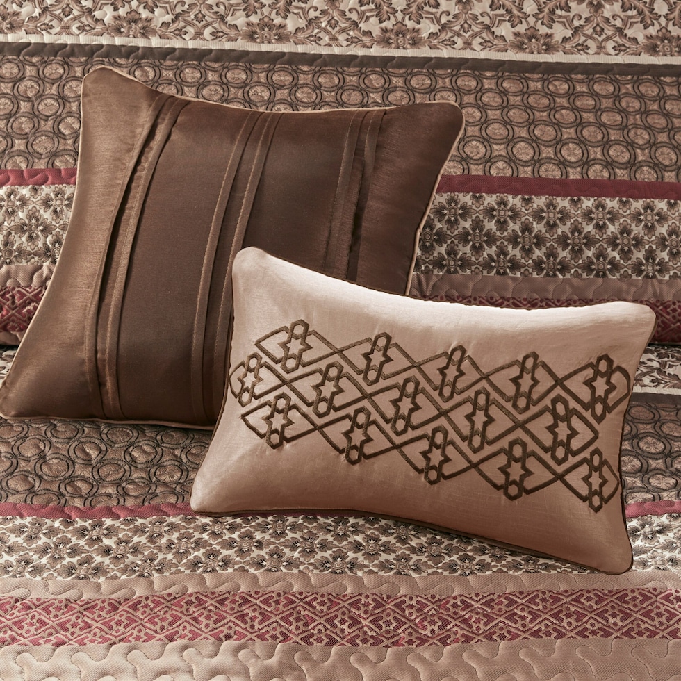 benedict red queen bedding set   