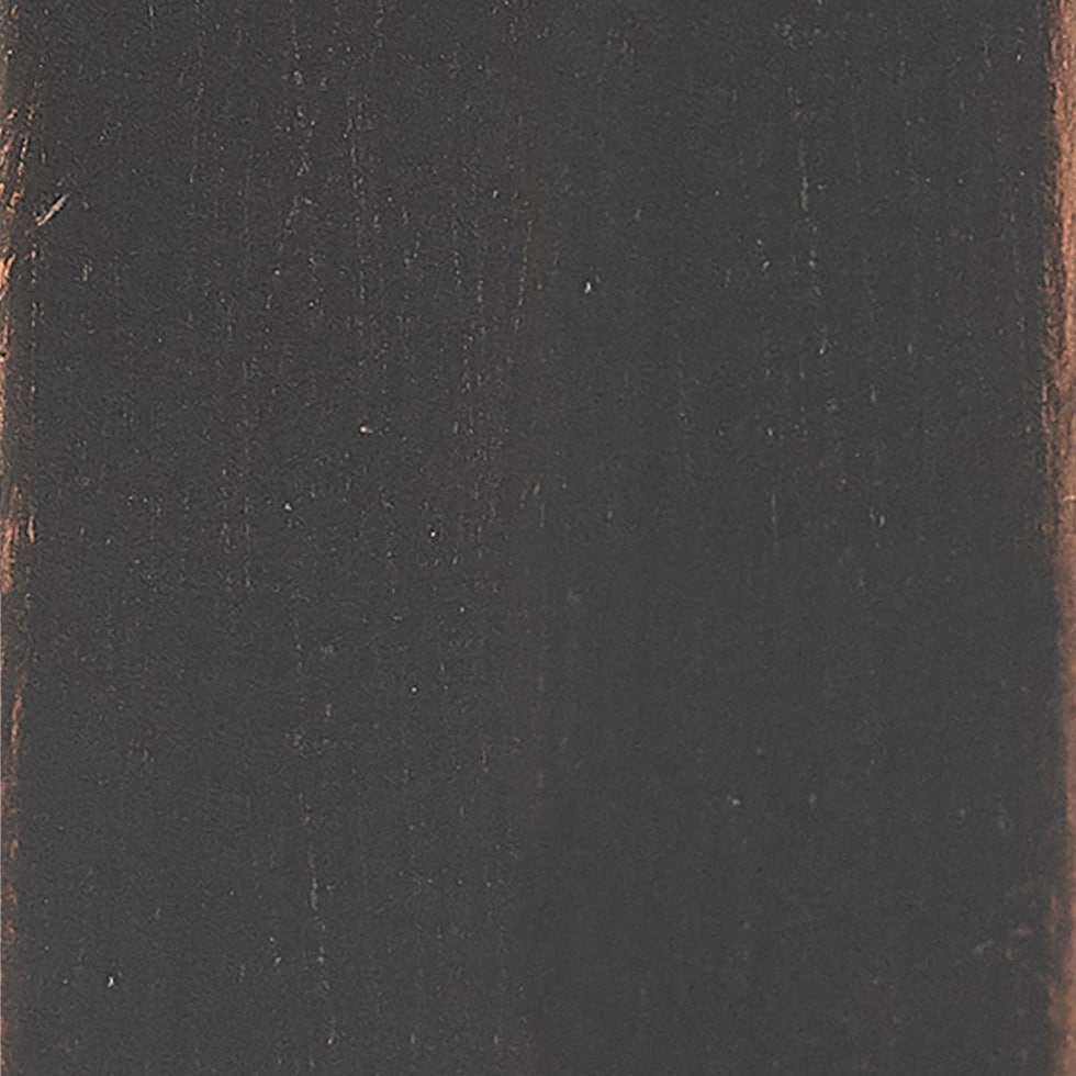 black swatch  