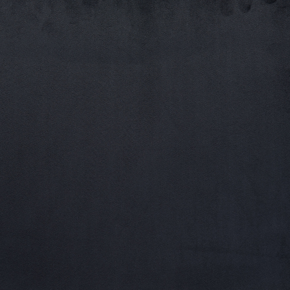 black swatch  