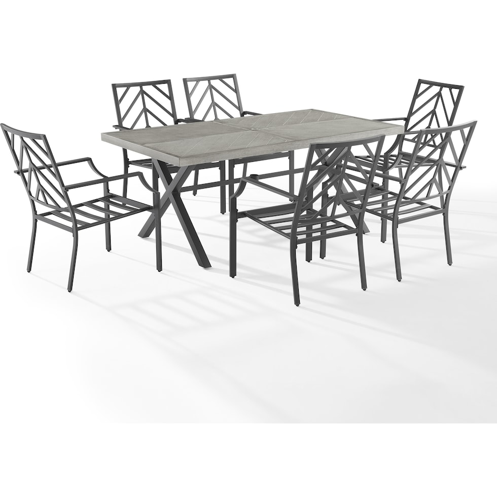 boise gray  pc outdoor dining   