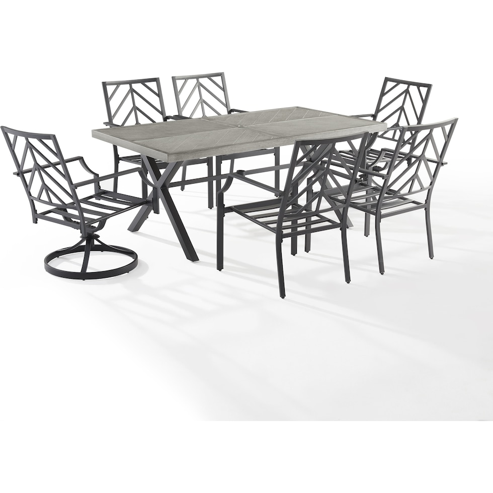 boise gray  pc outdoor dining   