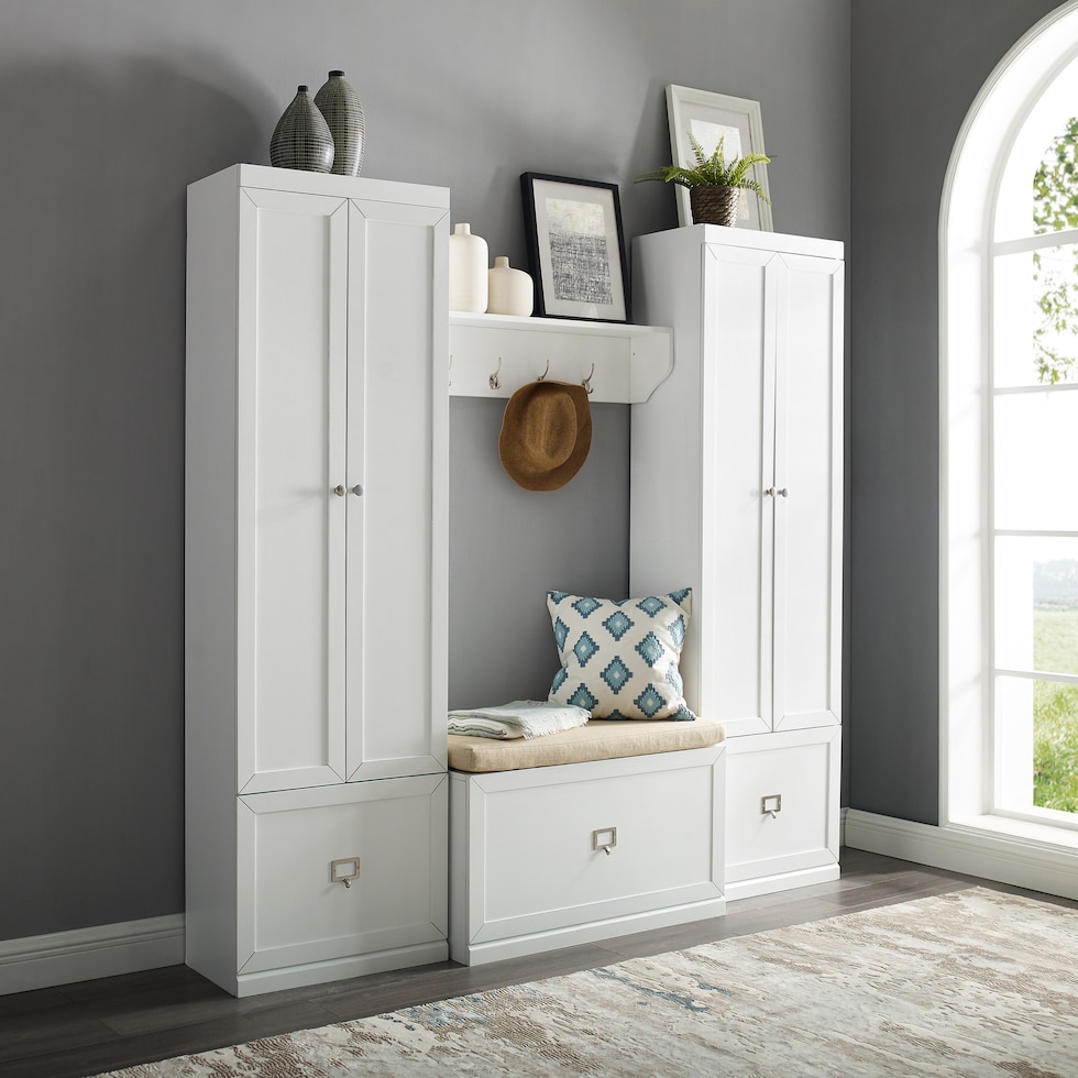 caddie white bench   