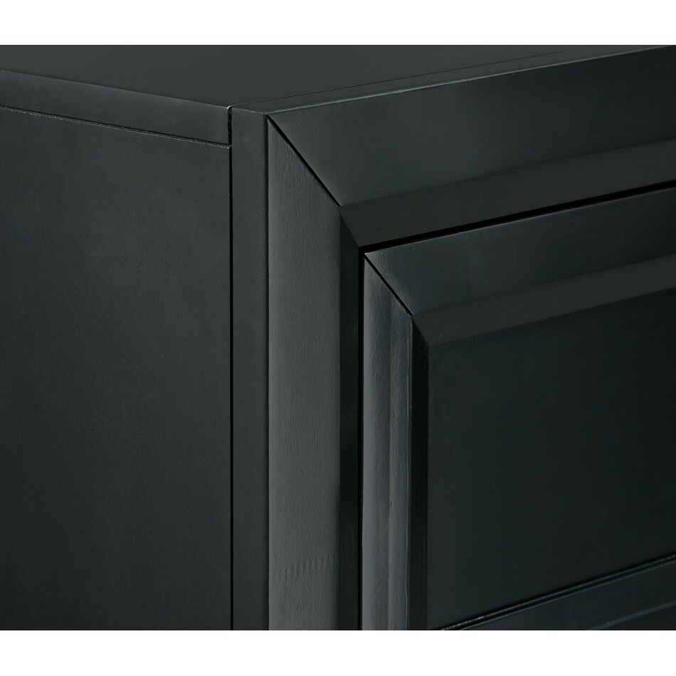 charlie black chest   