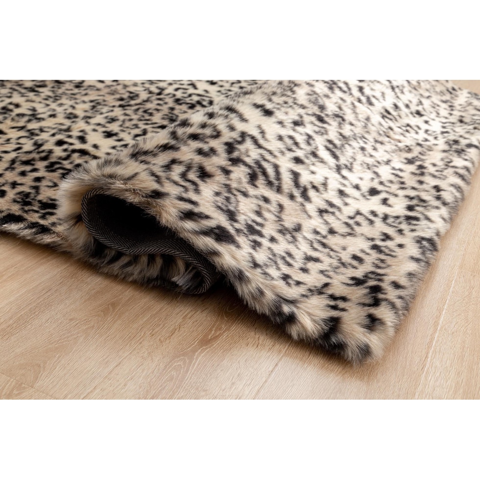 cheetah light brown area rug  x    