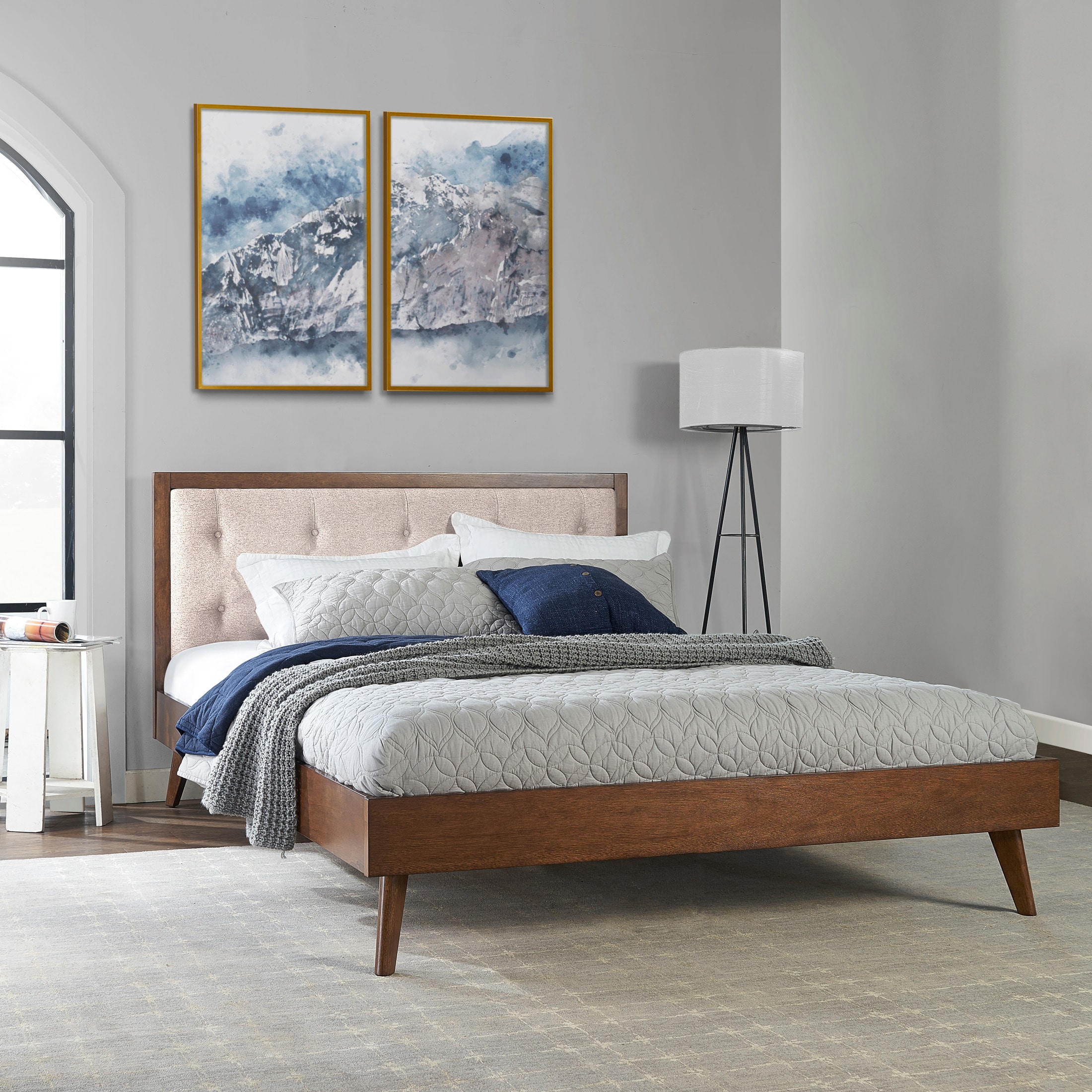 Courtney Platform Bed