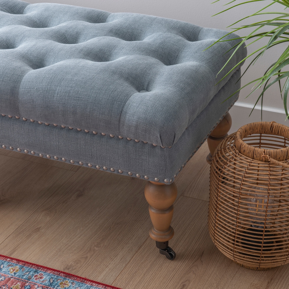 cynthia blue bench   