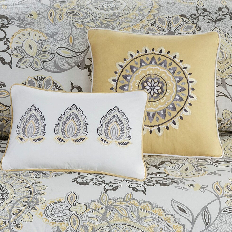 cyrene yellow queen bedding set   