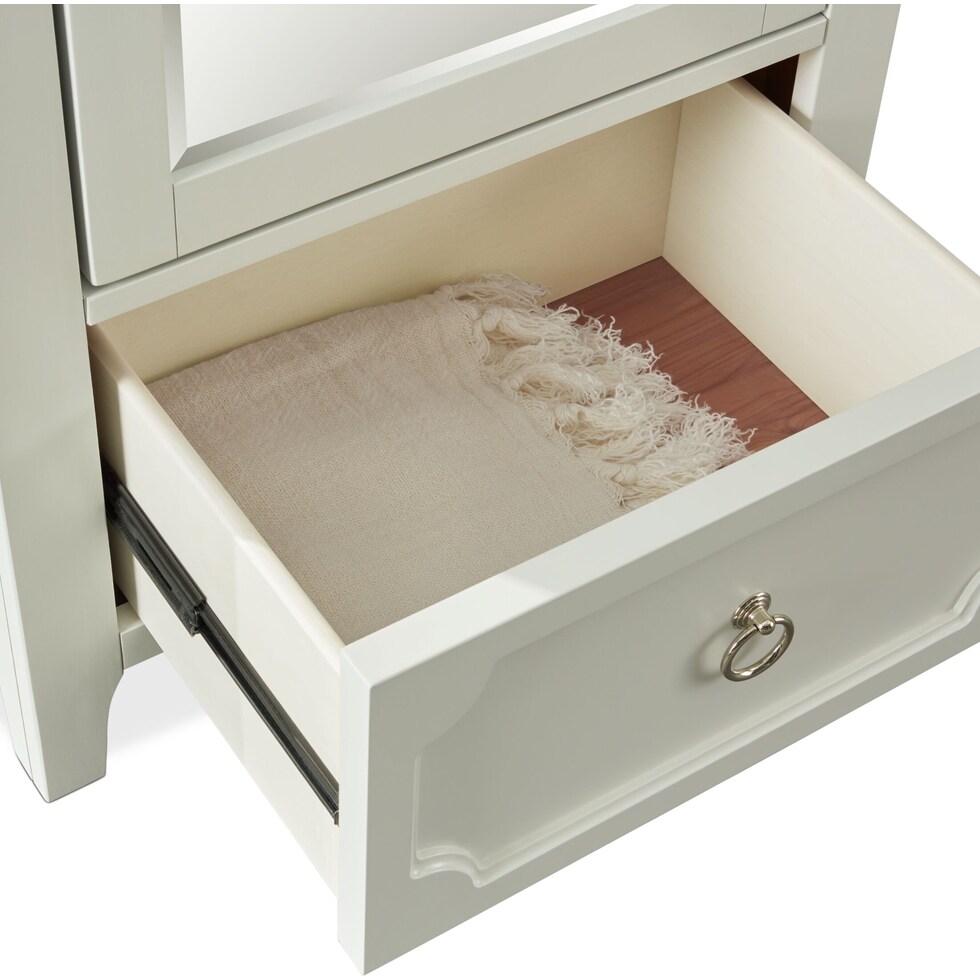 elle gray wardrobe   