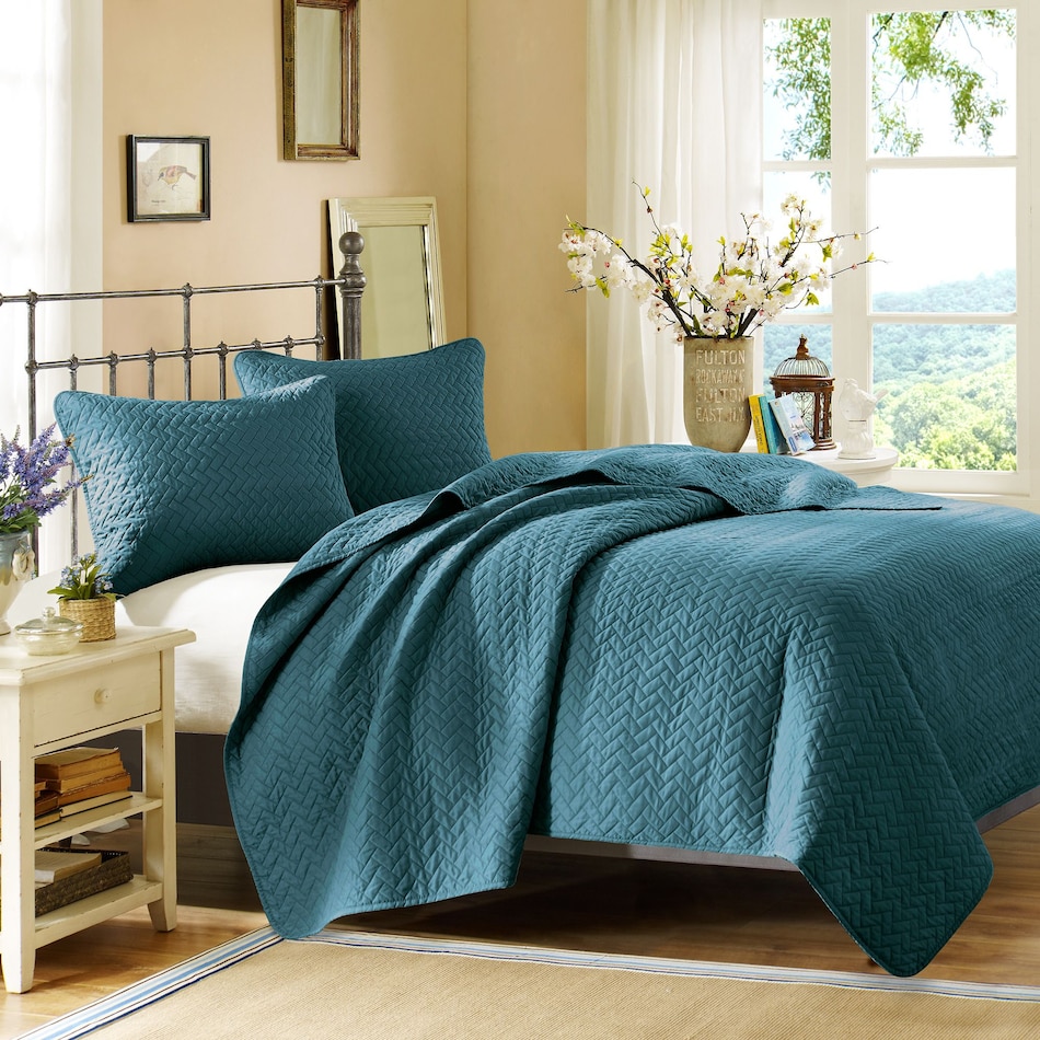 hampton hill blue king bedding set   