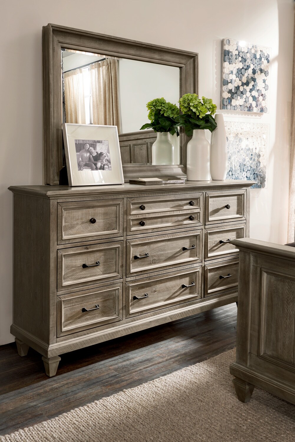 Value city deals furniture bedroom dressers