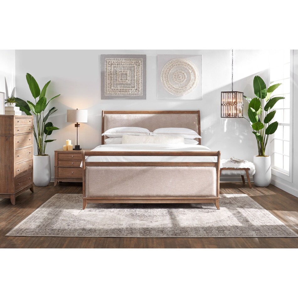 Hazel 5Piece Upholstered Bedroom Set with Dresser and Mirror Value