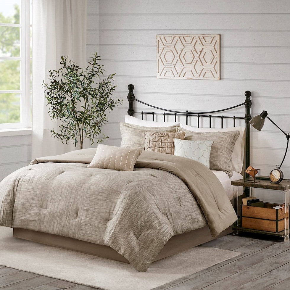 heiress light brown king bedding set   