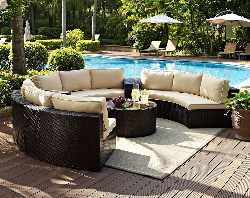 The Huntington Outdoor Living Room Collection