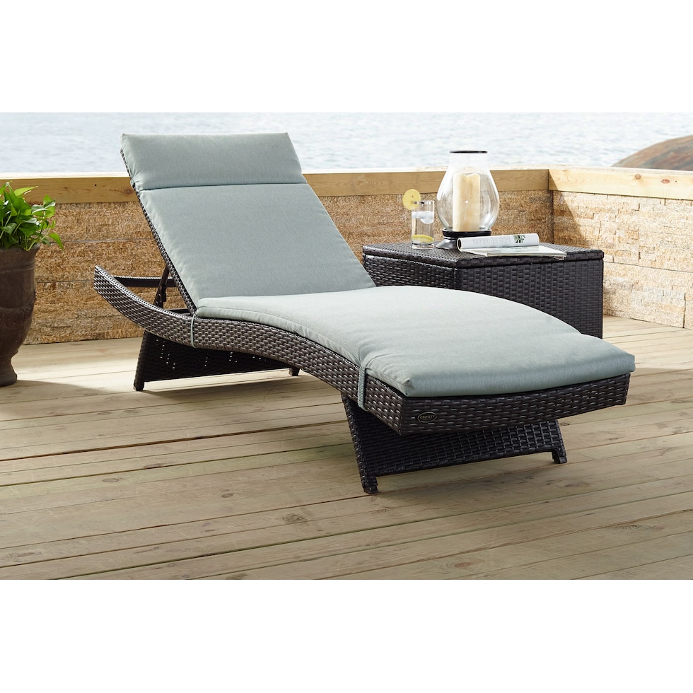 isla blue outdoor chaise   