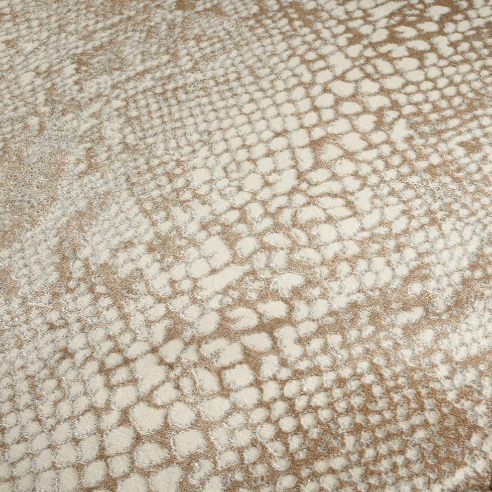 ivory beige swatch  