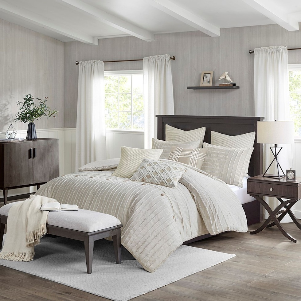korey white king bedding set   