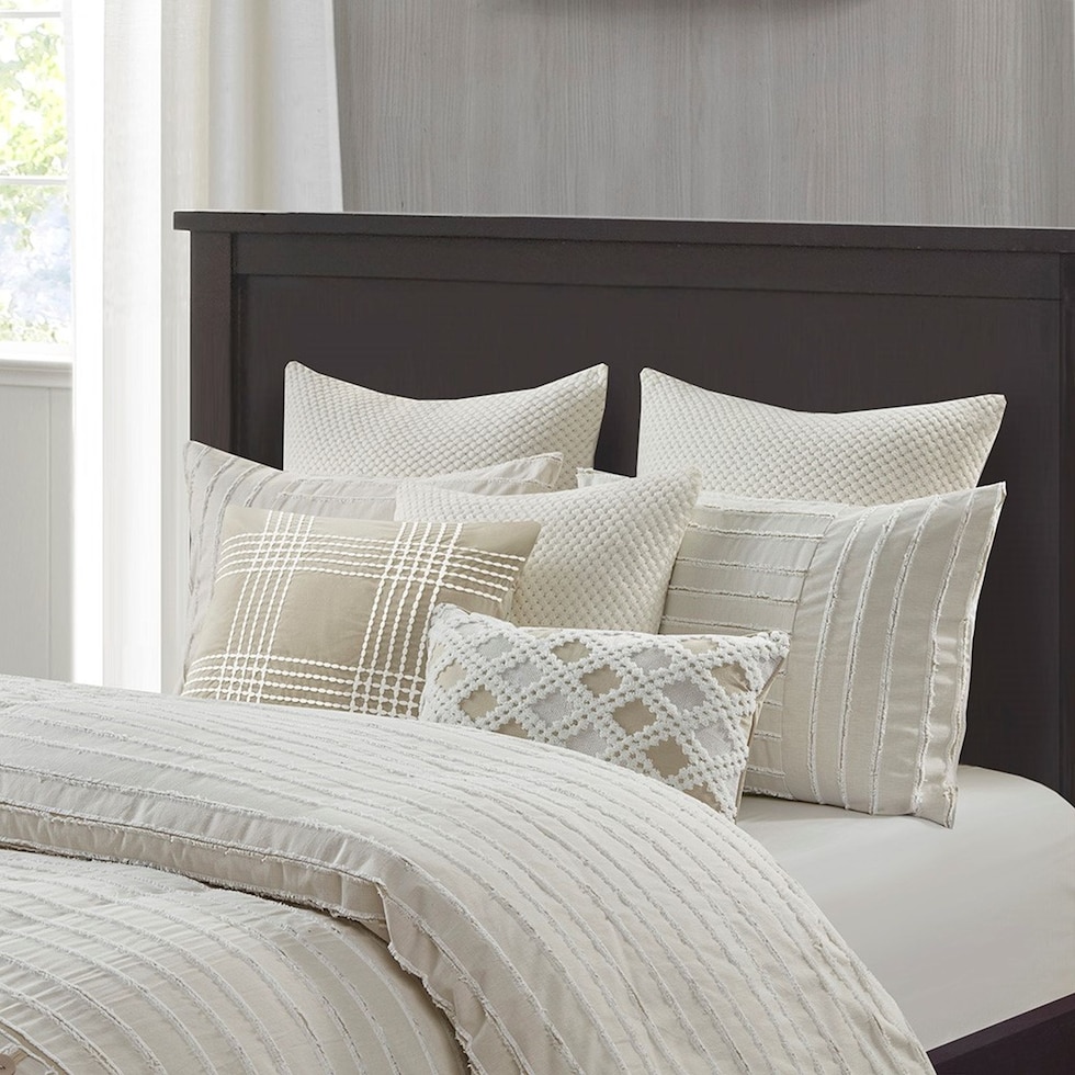 korey white king bedding set   