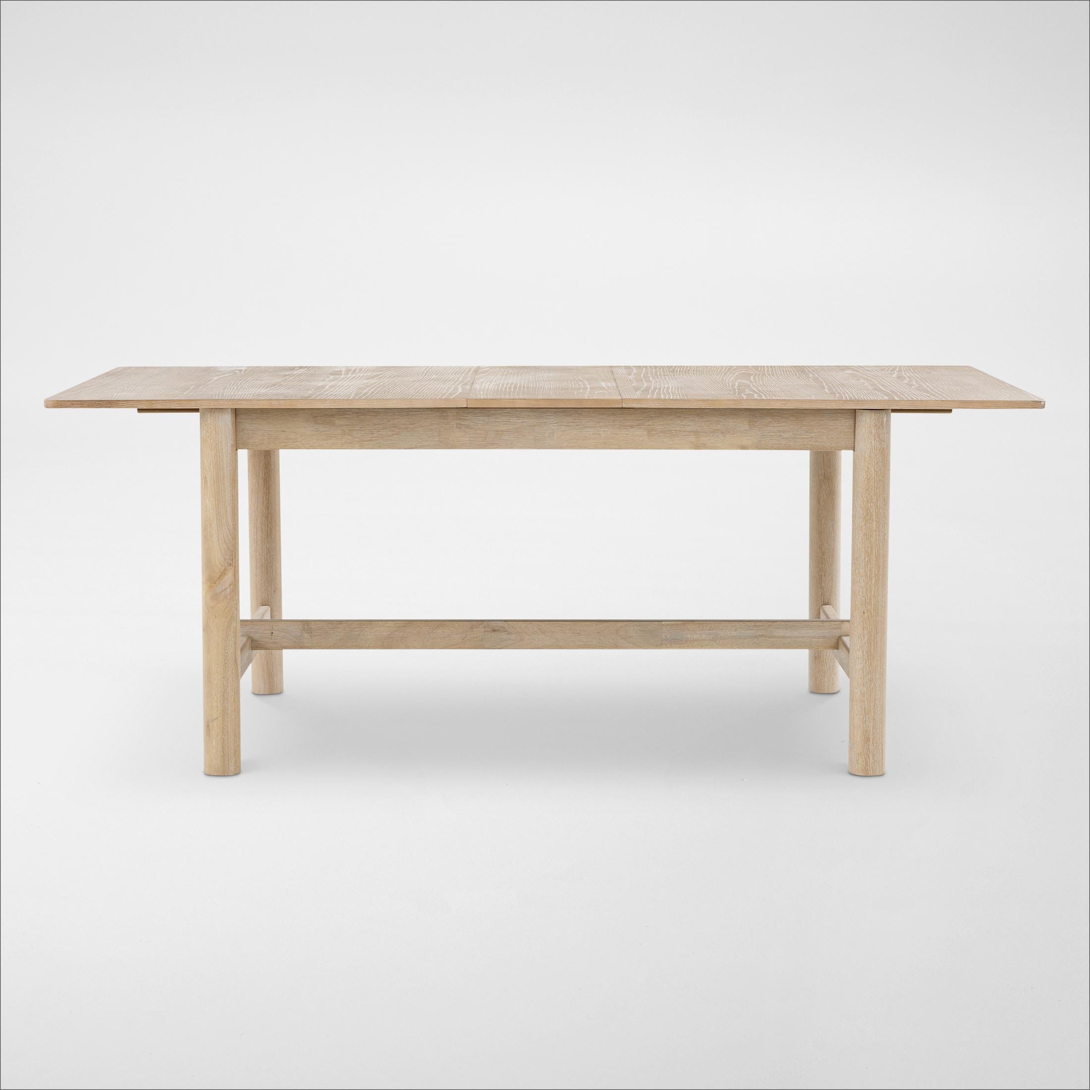 Landon Rectangular Dining Table | Value City Furniture