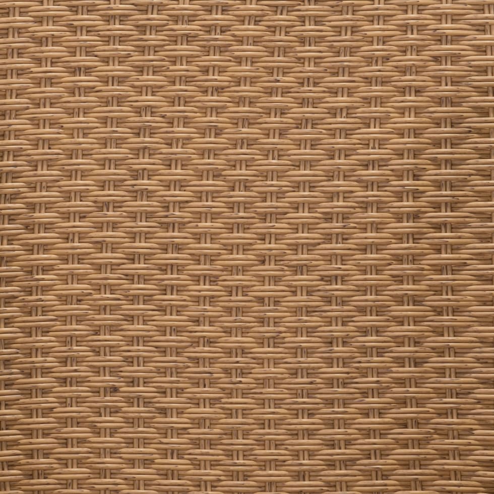 light brown swatch  