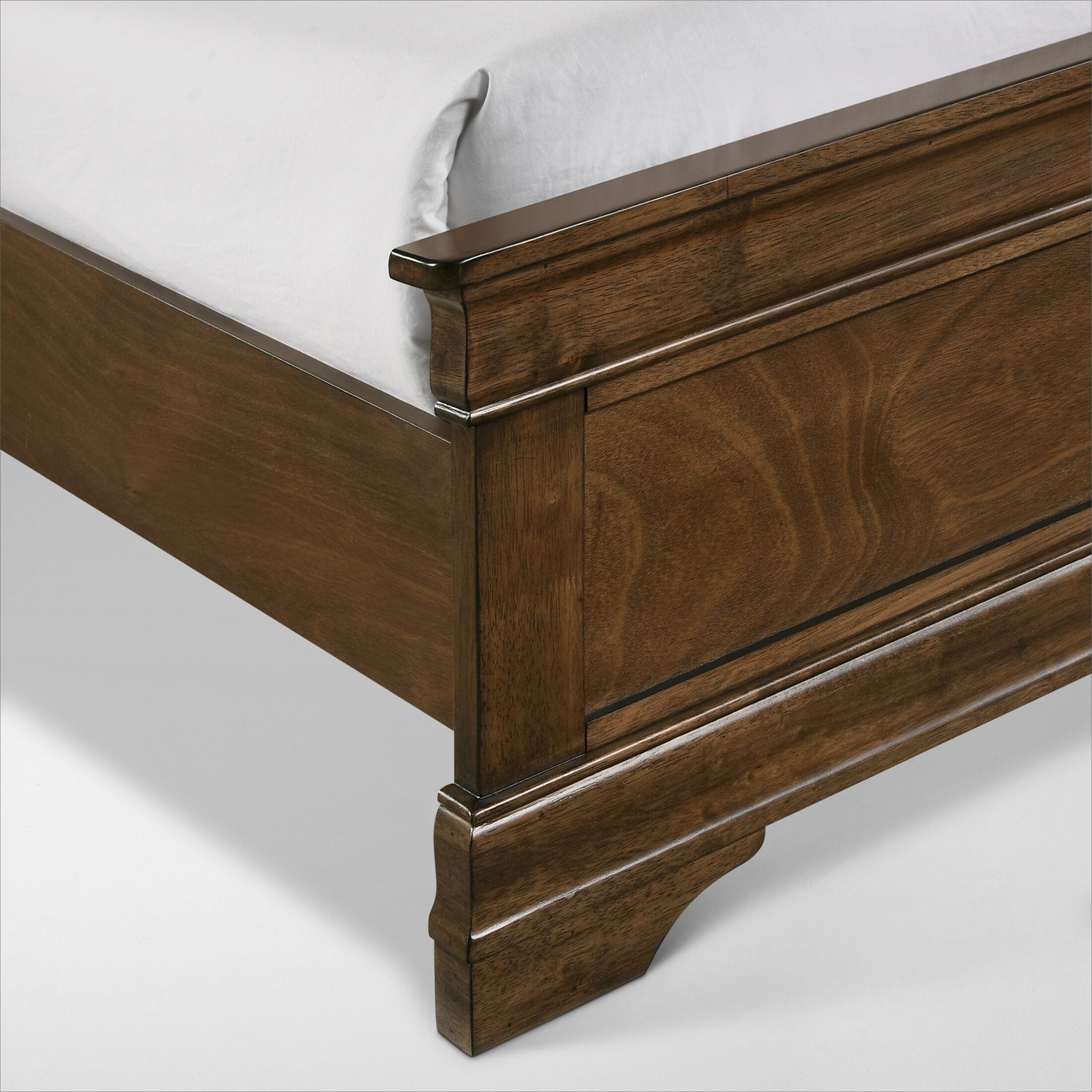 ¥ellow Bucks & Playsson / City View Louis 6-Piece Panel Bedroom Set with Dresser, Mirror and