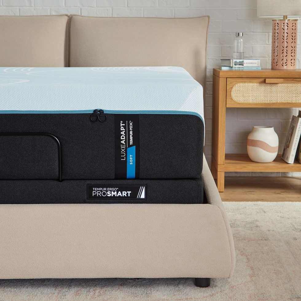 luxe adapt  white queen mattress   