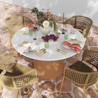Mesquite Indoor/Outdoor Round Dining Table