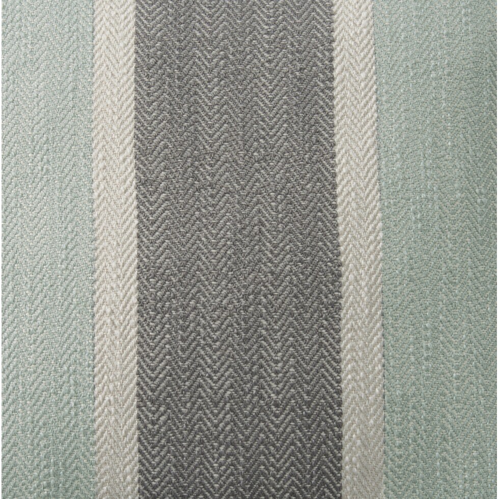 monica gray  pc living room   