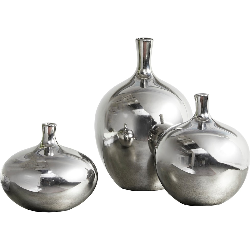 myla silver vase   