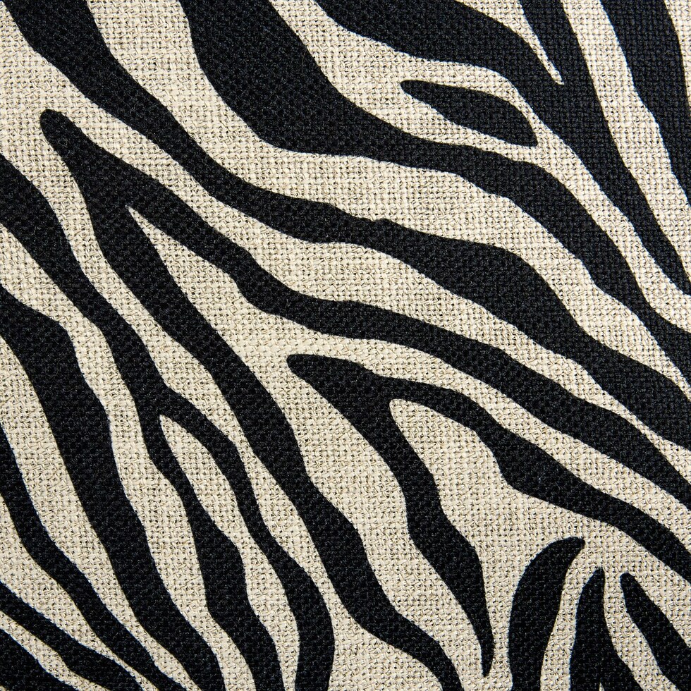nala gray  pc living room   