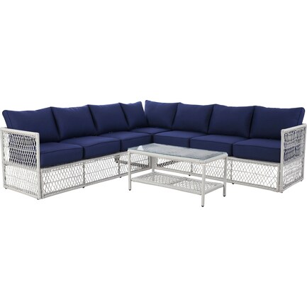 Nesika Outdoor Sectional and Coffee Table