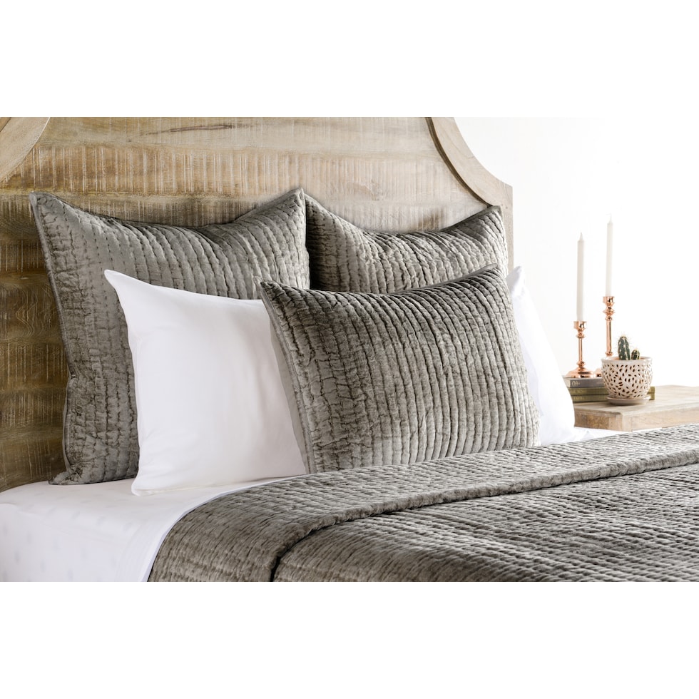 neutral queen bedding set   