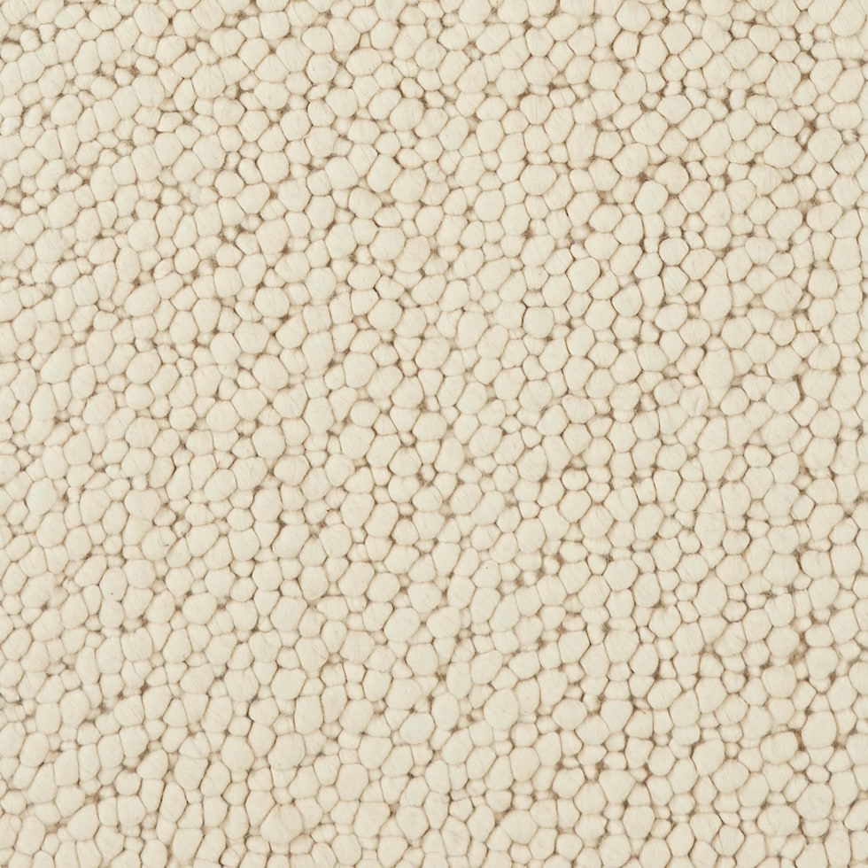nice white area rug  x    