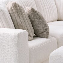 nori white  pc living room   