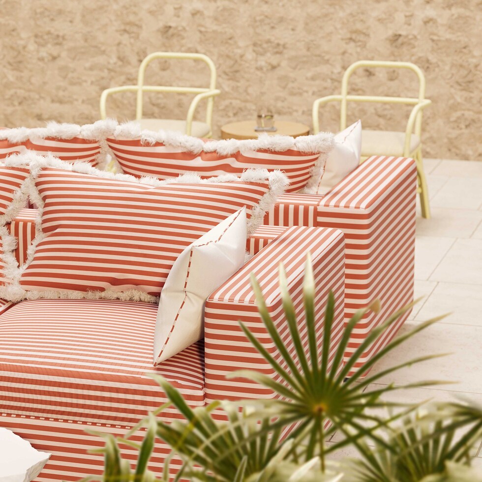 palawan red outdoor sofa   