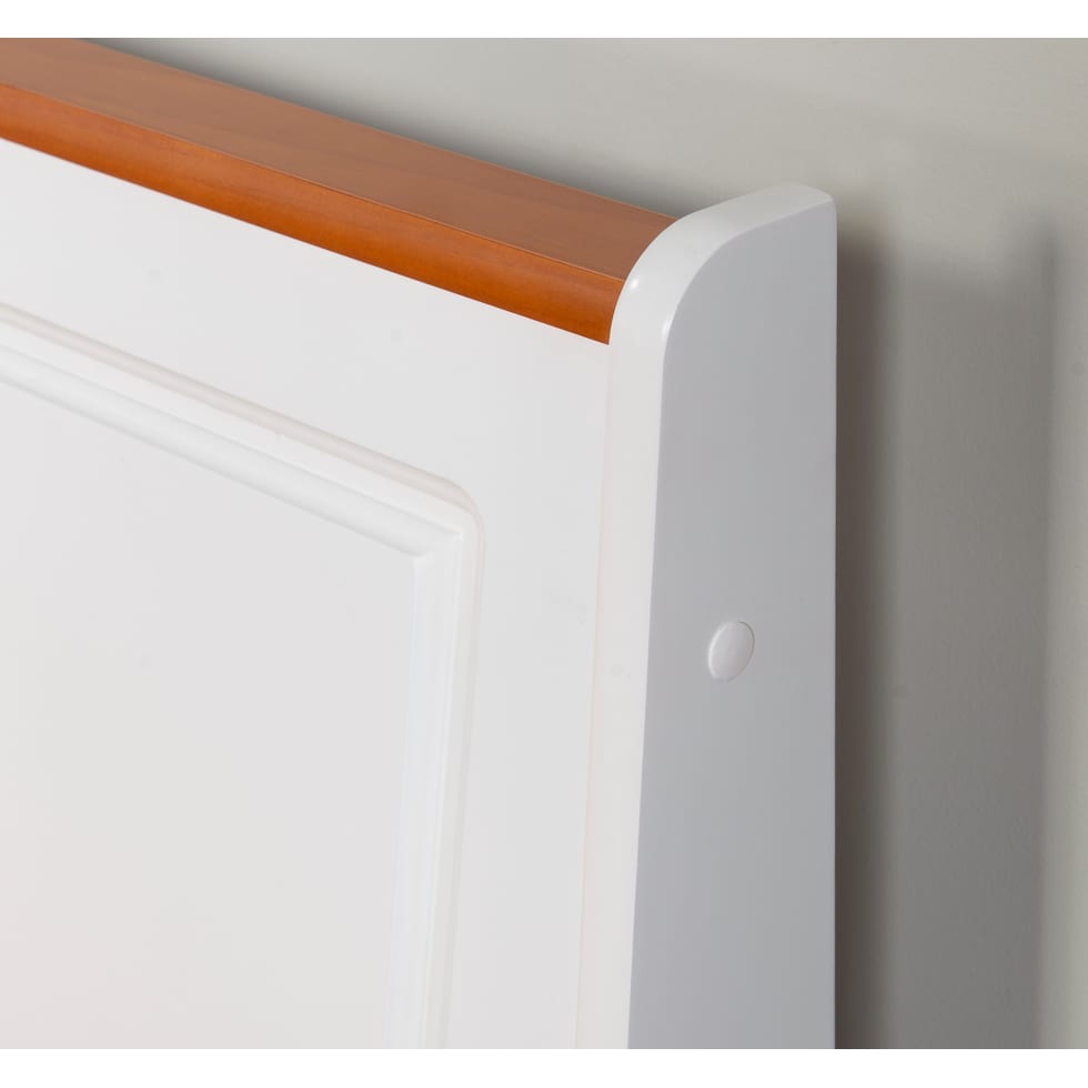 pent white corner nook   