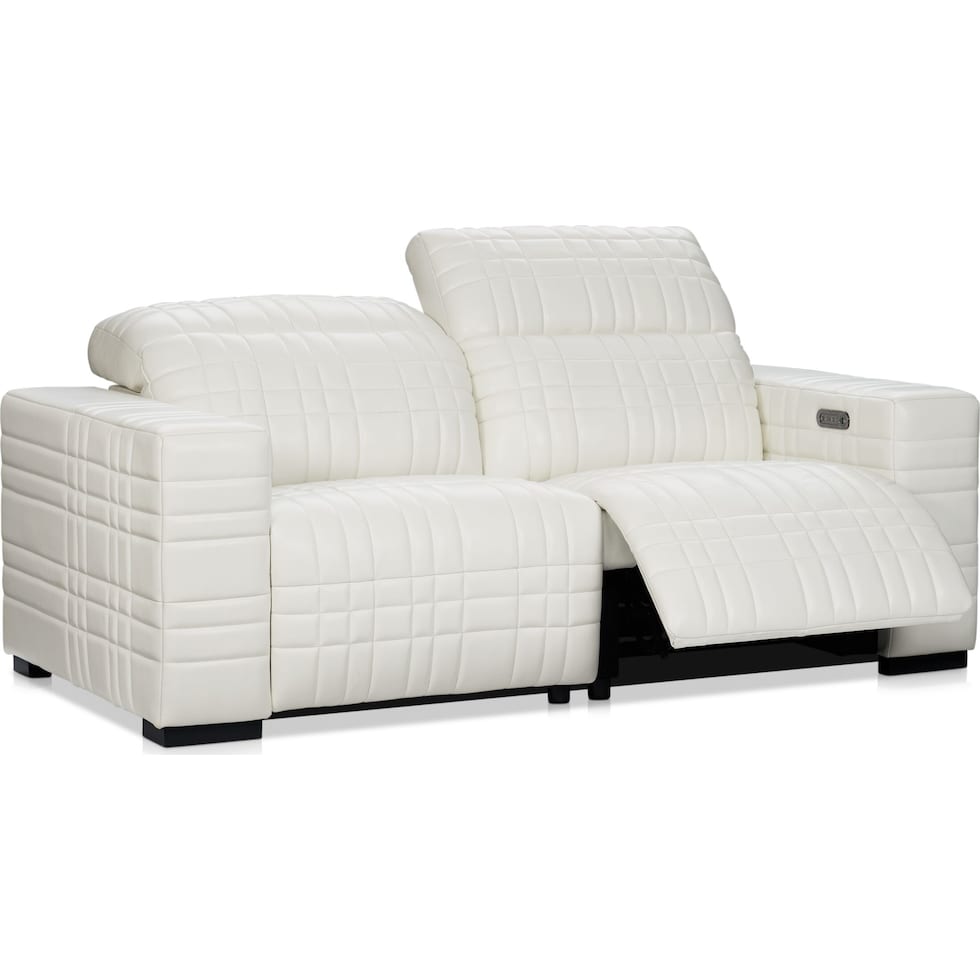 ralston white  pc living room   