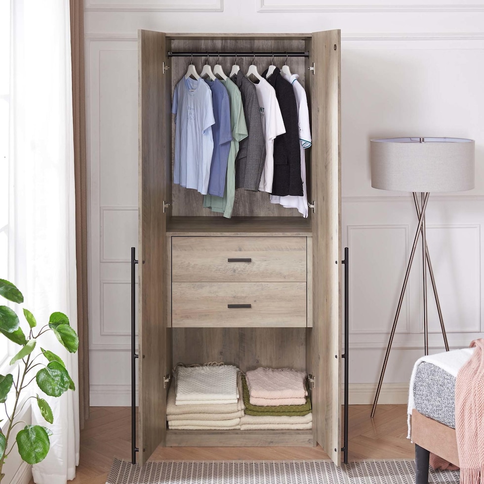 rian gray wardrobe   