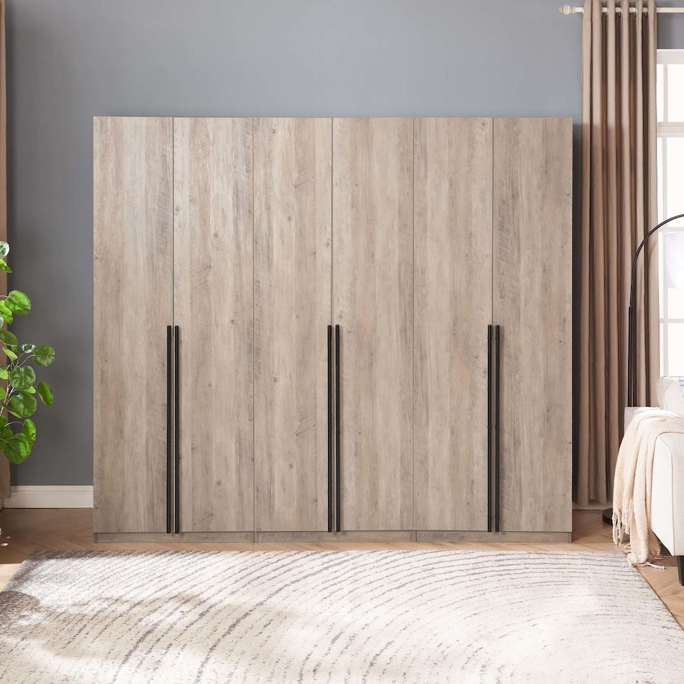 rian gray wardrobe   