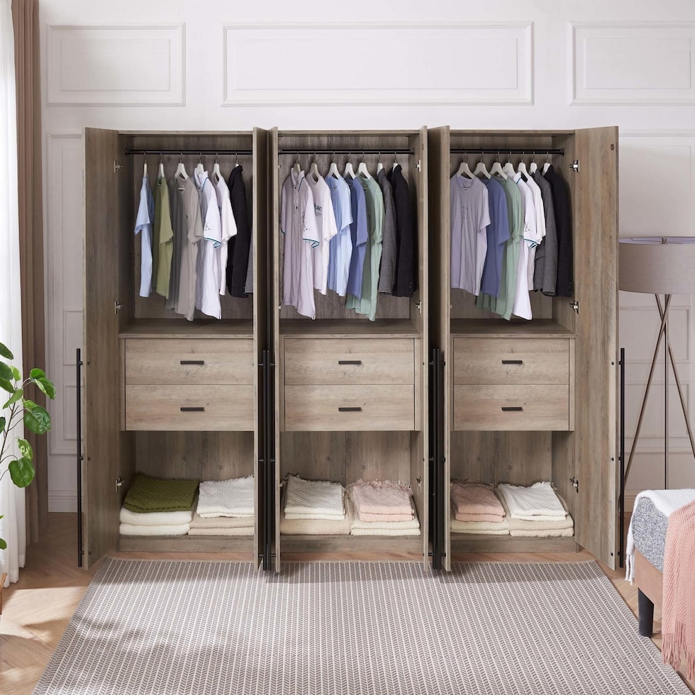 rian gray wardrobe   