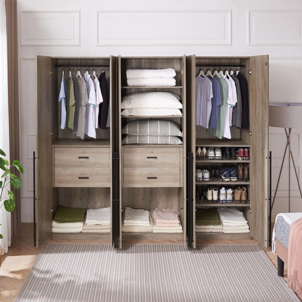 rian gray wardrobe   