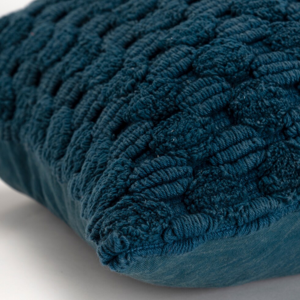 rinna blue pillow   